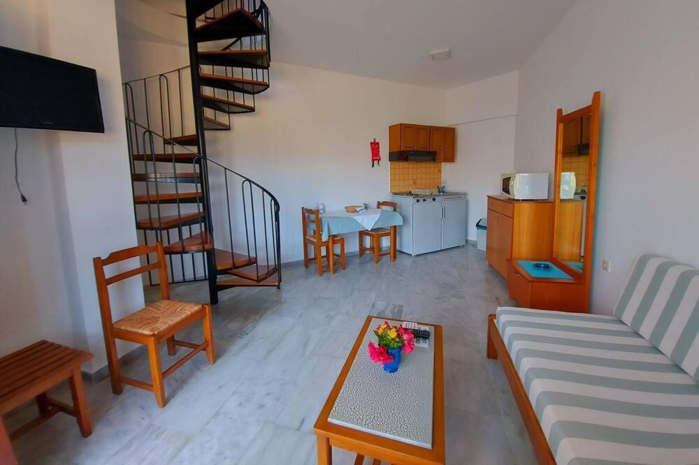 Menelaos Apartments Daratsos Exterior foto