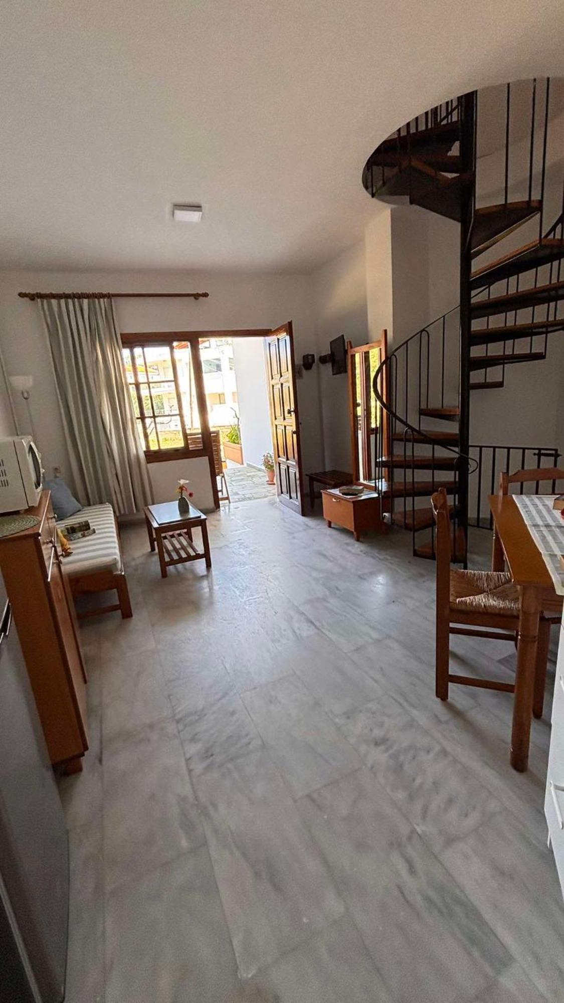 Menelaos Apartments Daratsos Exterior foto